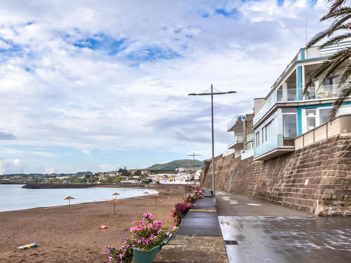 Facing Bay Hostel Прайя-да-Витория Экстерьер фото